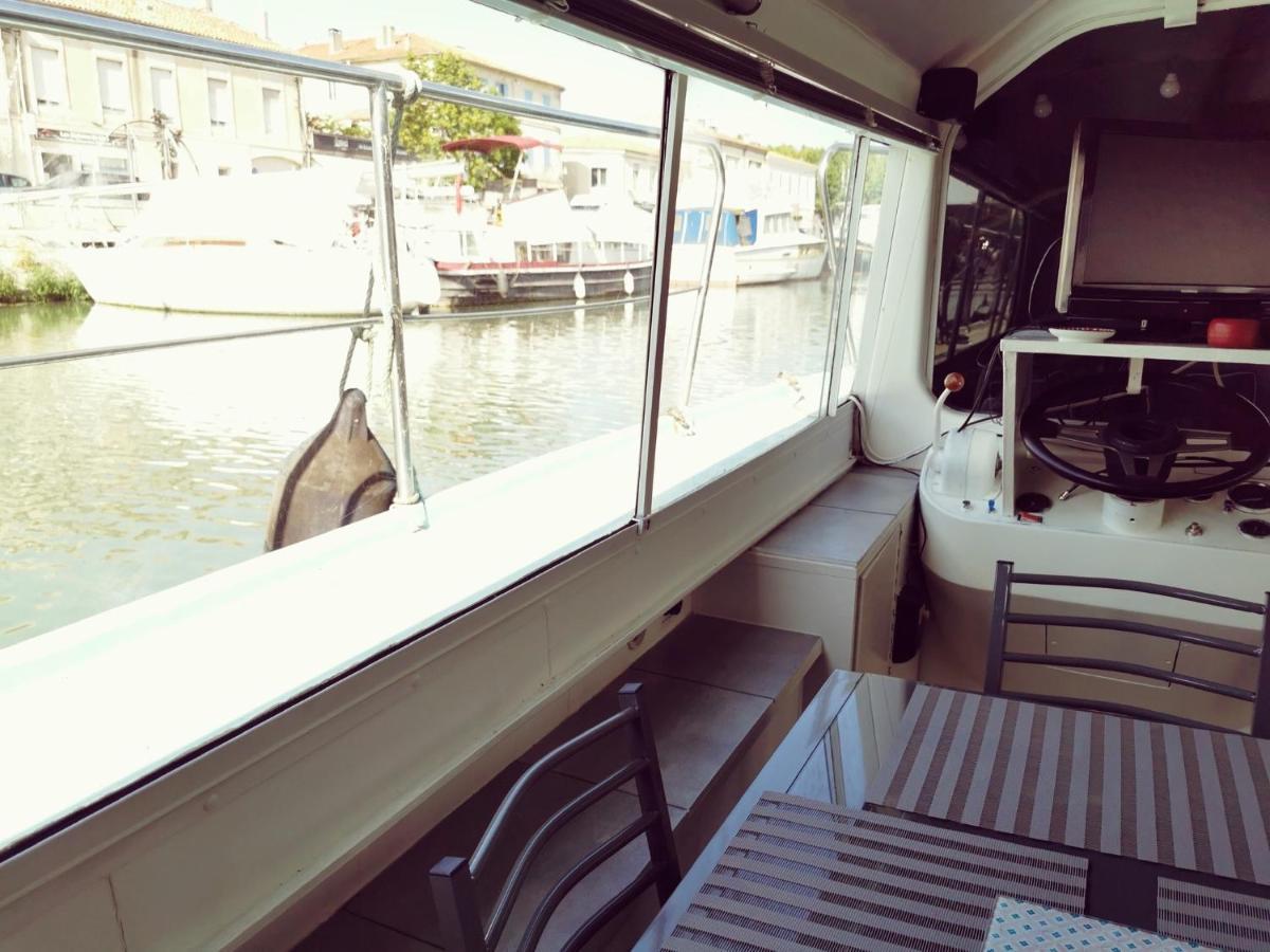 Hotel Bateau Entier 35M2 Avec Terrasse Beaucaire  Exteriér fotografie